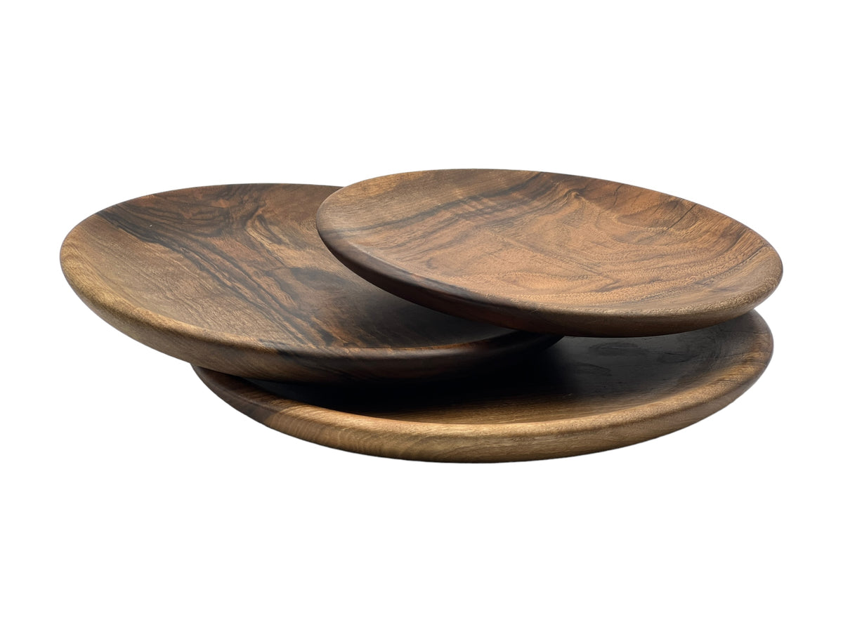 Walnut Plate (Set of 3)