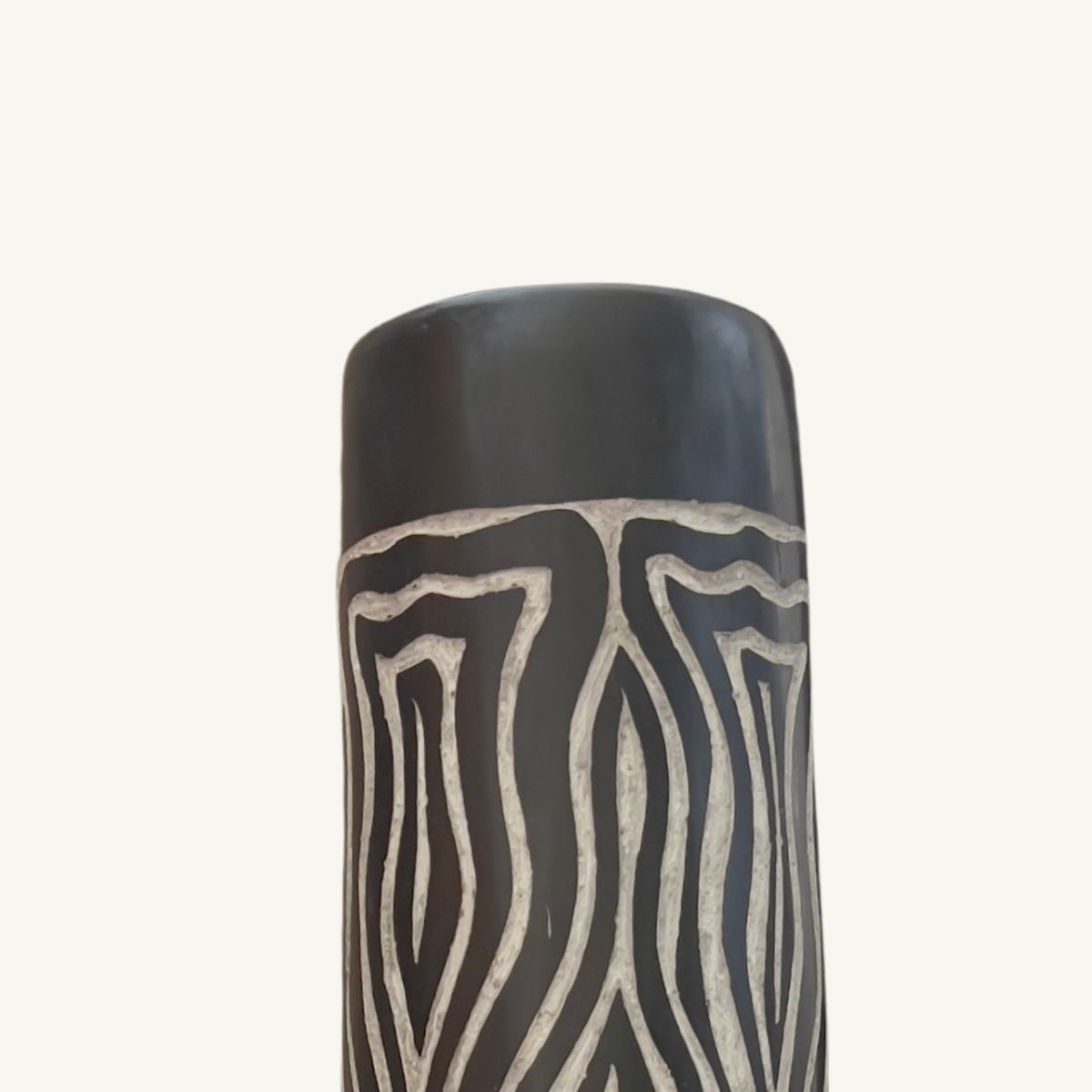Chisel Najma | Handmade Moroccan artisan sculptural clay vase