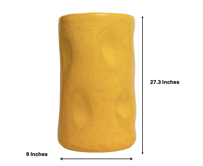 Tad Nia Vase