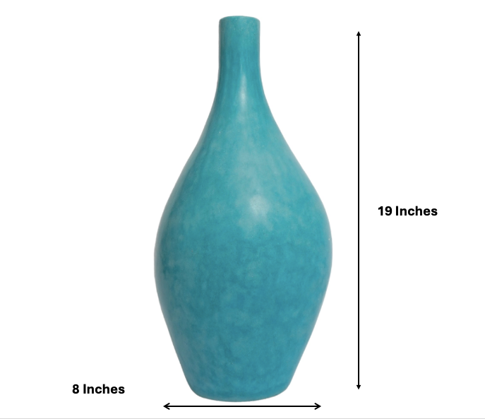 Tad Raya Vase | Handmade Moroccan Tadelakt lime plaster vase